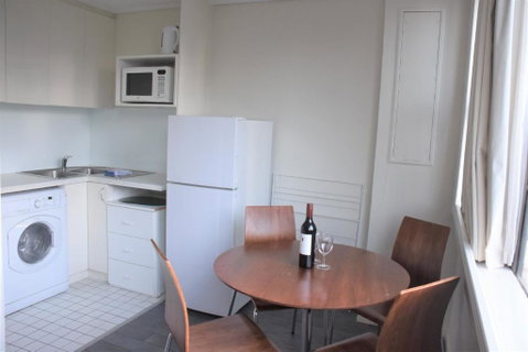 Accommodation Sydney CBD - Hyde Park Plaza Park View 38 College Street Studio Apartment - Stayed 4