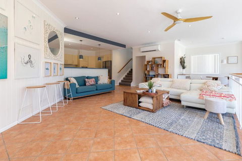 Adriatic 4 - Stayed 2