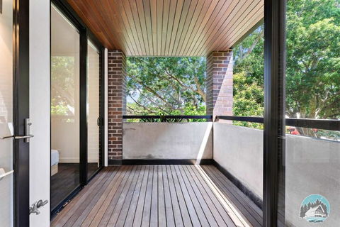 Aircabin - Five Dock - Stylish 2-Bed Apt Near Bay - Stayed 3