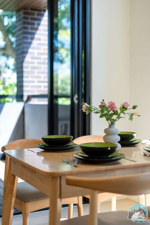 Aircabin - Five Dock - Stylish 2-Bed Apt Near Bay - Stayed 4