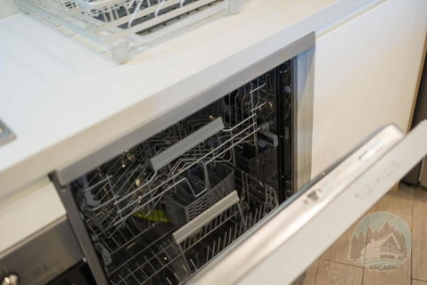 Aircabin - Gladesville - Modern Stylish 1 Bed Apt - Stayed 2