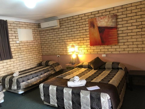 Alamo Motor Inn - Stayed 4