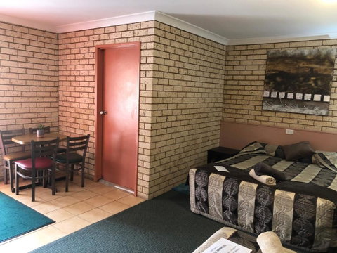 Alamo Motor Inn - Stayed 3