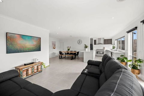 All Day Sunshine And Relaxation -Pet Friendly - Stayed 1