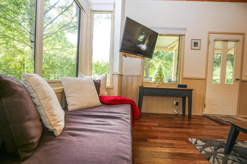 Alpine Arnica Cottage 1 - Stays Accommodation 4