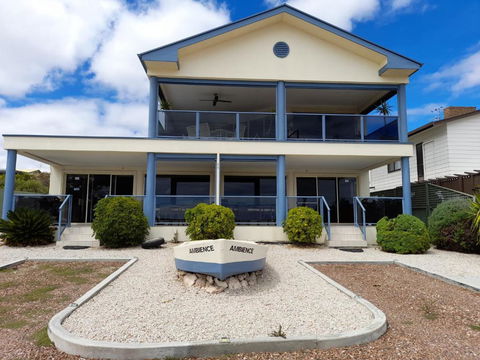 Ambience Apartments Apartment 2 - Stayed 3