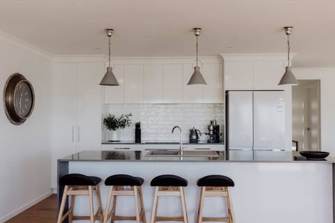 Anchored@Bicheno - Ohmyview! - Stayed 0