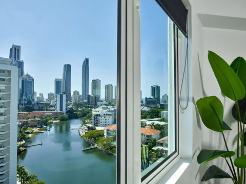 Amazing Views Surfers Paradise 2 Bedroom Unit Close To Everything - Stays Accommodation 1