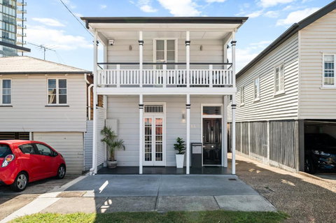 Amelia Terrace - House In Brisbane City Central - Stayed 0