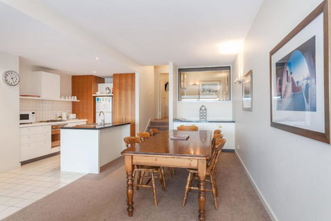 Apartment 16 Kalimna - Stayed 3