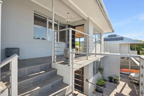 Applecross Riverside Apt - Stays Accommodation 4