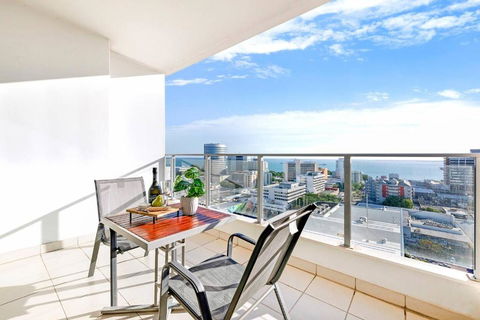 Arafura Suites - Dual-Studio Resort-style Getaway - Stayed 2