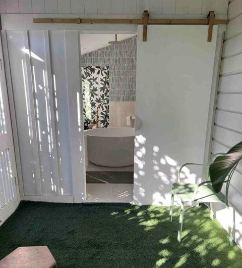 Artists Residence - Stays Accommodation 4