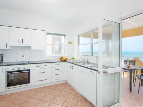 Avalon 2 - Stayed 2