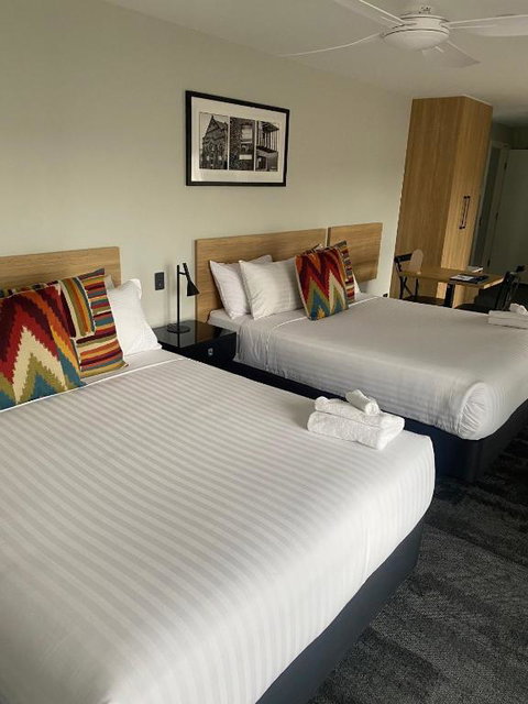 AVENUE MOTEL APARTMENTS - Stayed 1