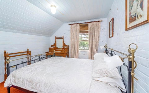 Azile 1875 Heritage Victorian Duplex - Stayed 1