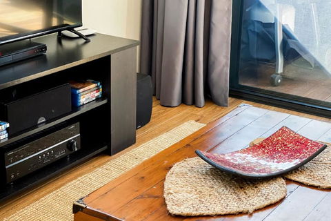 Architecturally Designed Nature Lovers Delight - Stayed 3