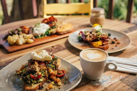 Architecturally Designed Nature Lovers Delight - Stayed 4