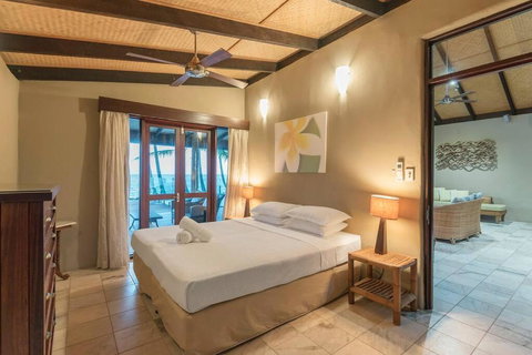 BALA Beach House On ABSOLUTE Beachfront - Stays Accommodation 4