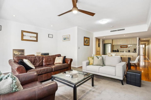 BANN2/5 - Bannister Heritage Hideaway - Stays Accommodation 0