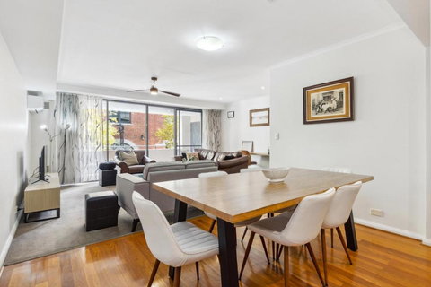 BANN2/5 - Bannister Heritage Hideaway - Stays Accommodation 3