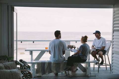 BAY PROPERTIES . Beach House Yamba - Stays Accommodation 4