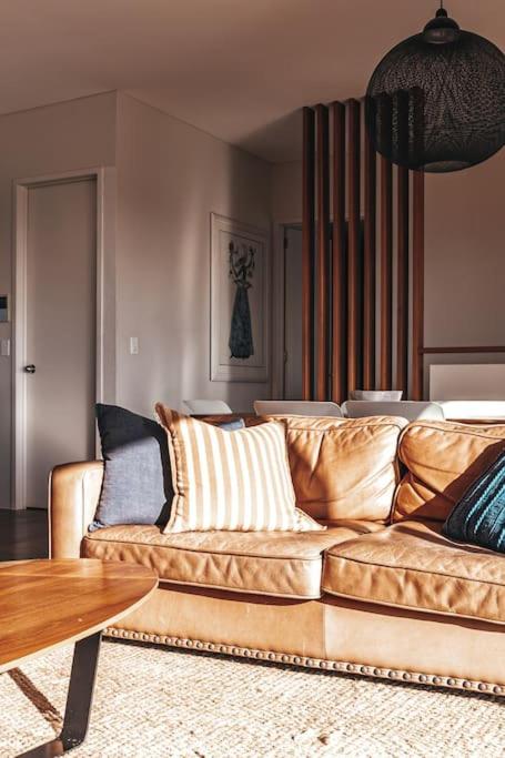 BAY PROPERTIES . The Chill - Stays Accommodation 1