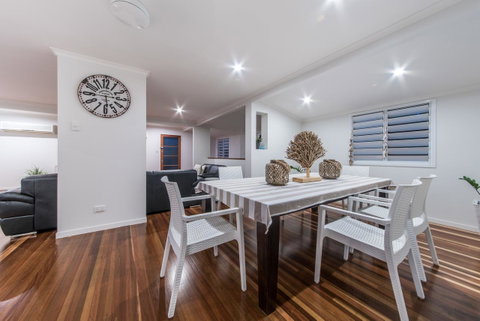 Hayman Views - Stays Accommodation 13