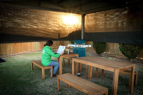 Emerald Park Motel - Stayed 9