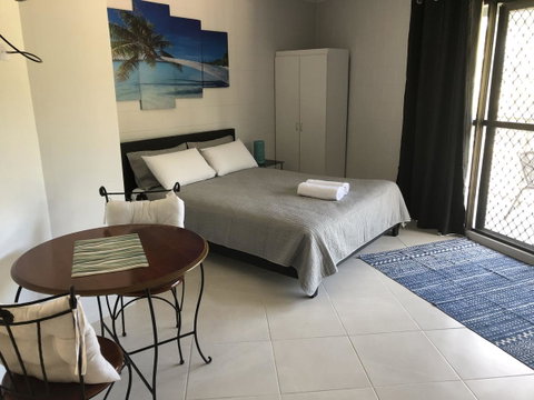 Whitsunday Waterfront Apartments - Stays Accommodation 7