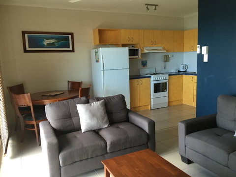 Whitsunday Waterfront Apartments - Stays Accommodation 18