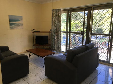 Whitsunday Waterfront Apartments - Stays Accommodation 24