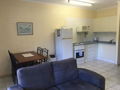 Whitsunday Waterfront Apartments - Stays Accommodation 21