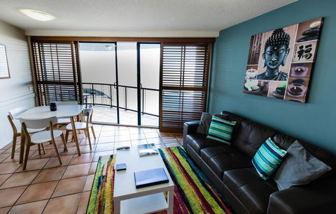 La Promenade - Stayed 25