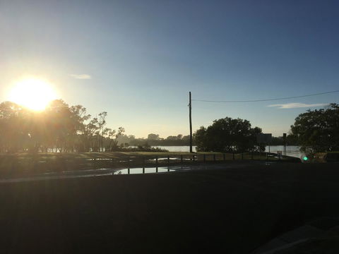 Absolute Waterfront - Stayed 18