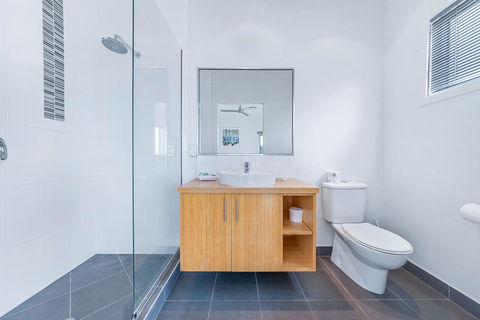 Viewpoint Holiday Home - Cannonvale - Stayed 15