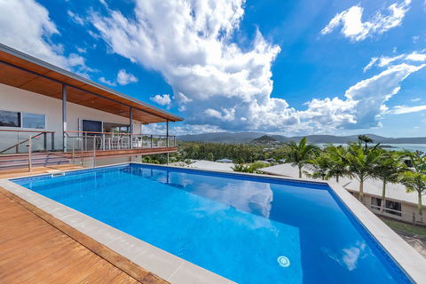 Viewpoint Holiday Home - Cannonvale - Stayed 2