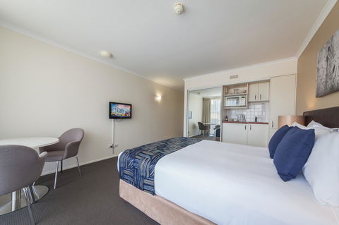 West End Central Apartments - Stayed 23