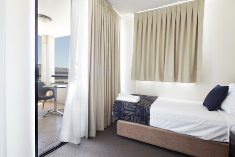West End Central Apartments - Stayed 12