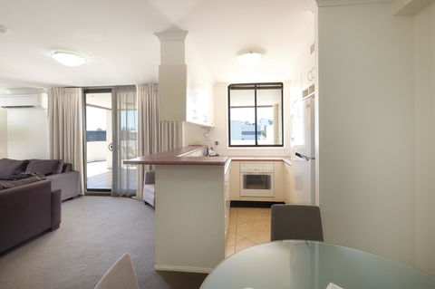 West End Central Apartments - Stayed 11
