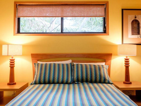 Five Bimba (Tractor House) - Stays Accommodation 13