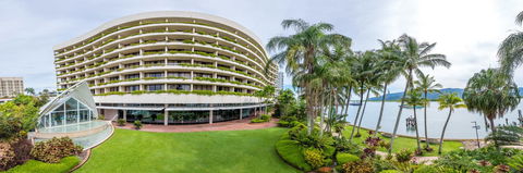 Hilton Cairns - Stayed 18