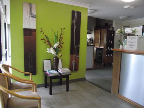 Eastgate On The Range Motel - Stayed 23