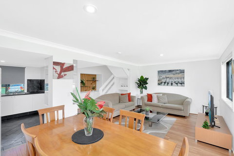 Fountain View Estate - We Accommodate - Stayed 6