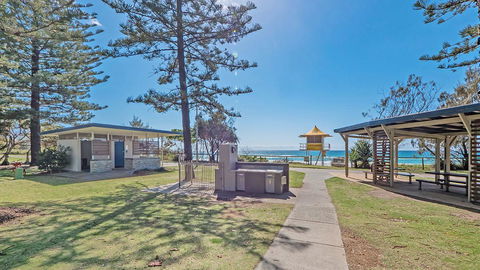Burleigh On The Beach - Stayed 9