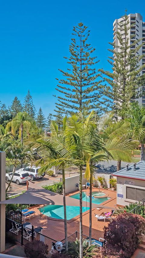Burleigh On The Beach - Stayed 23