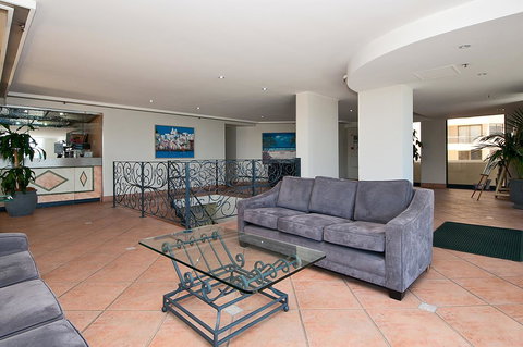 Spectrum Holiday Apartments - Stayed 17