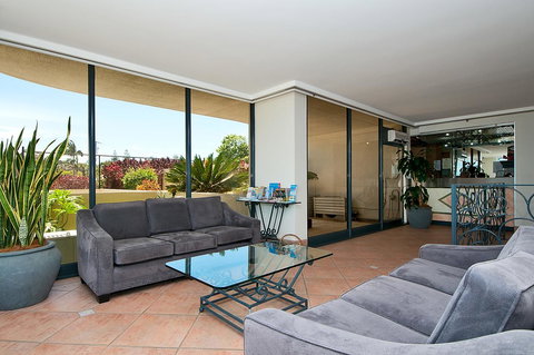 Spectrum Holiday Apartments - Stayed 20