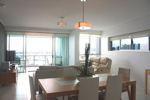 Private Seaview Apartment At Peninsula - Airlie Beach - Stays Accommodation 7