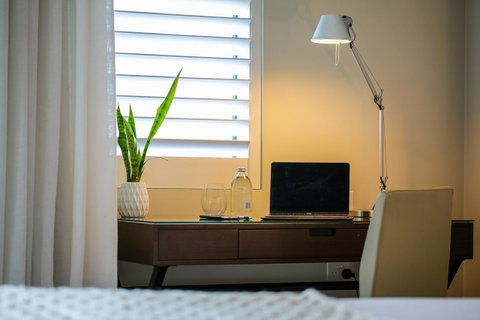 The Point Brisbane Hotel - Stays Accommodation 24